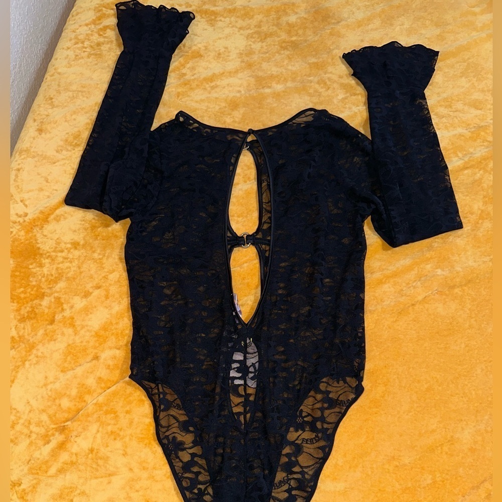 Savage X Fenty Black Lace Bodysuit - Picture 6 of 7